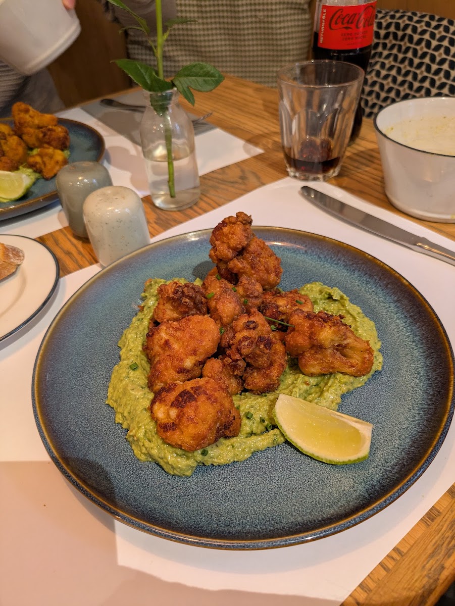 The Pinch - Café, Bar, Restaurant Photos 2